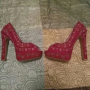 👠Heels (2 for $10) This Weekend Only👠